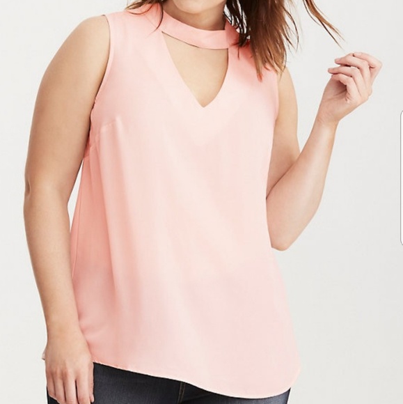 torrid Tops - Torrid Georgette Keyhole Mock Neck Tank size 1